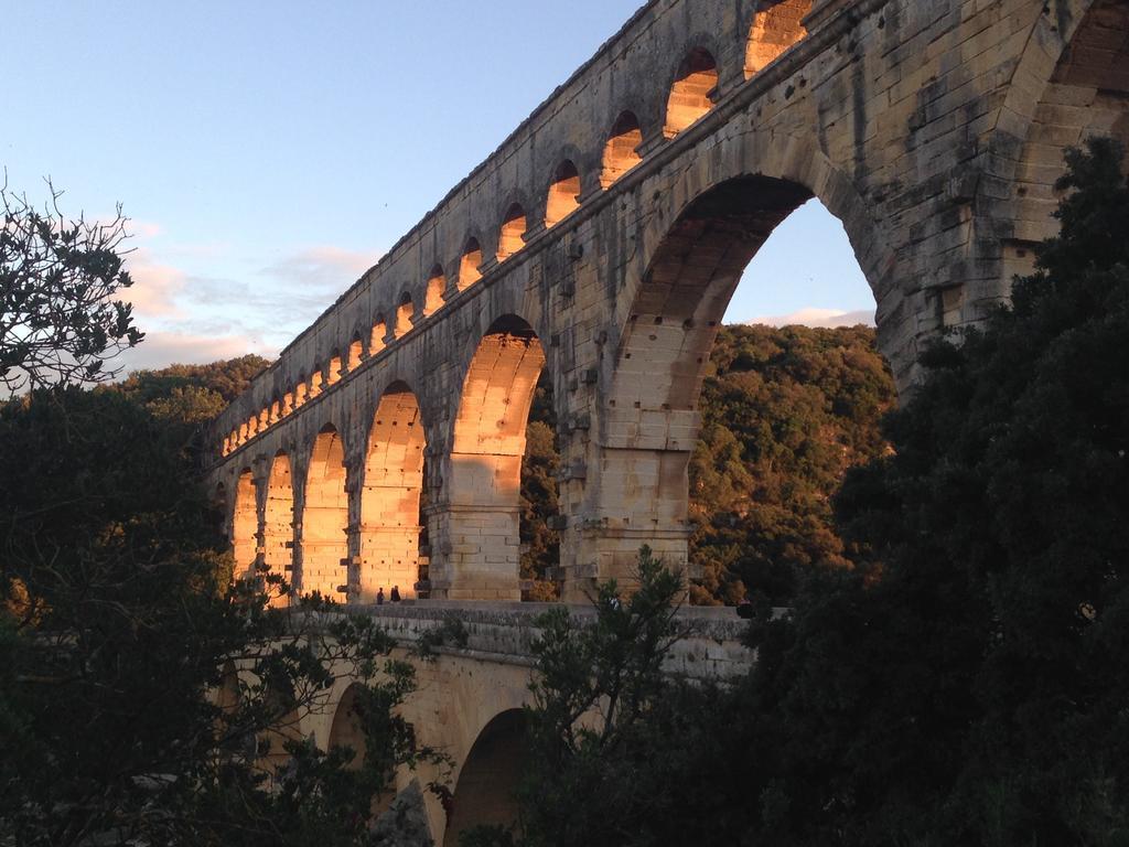 Le Cherche Midi, Entre Nimes, Le Pont Du Gard, Uzes, Arles マルグリット エクステリア 写真