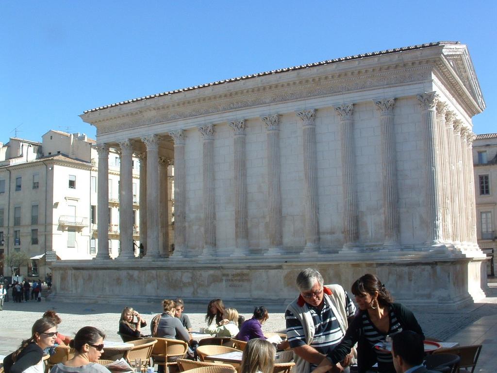 Le Cherche Midi, Entre Nimes, Le Pont Du Gard, Uzes, Arles マルグリット エクステリア 写真